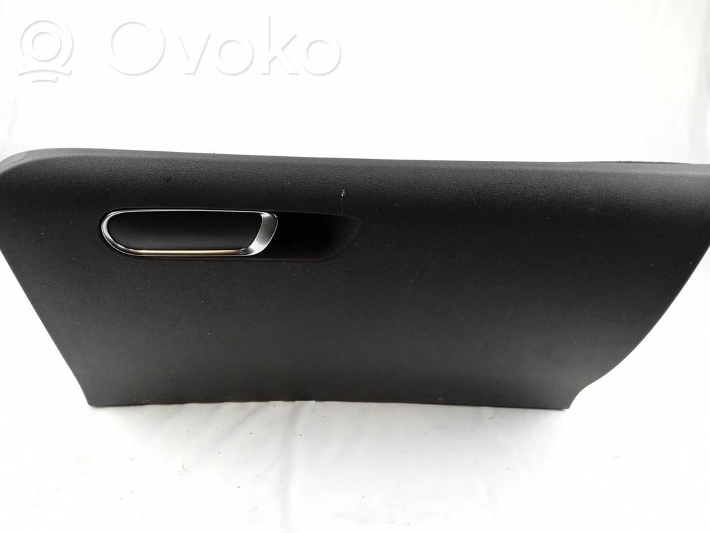 Handschuhfach   1606547480