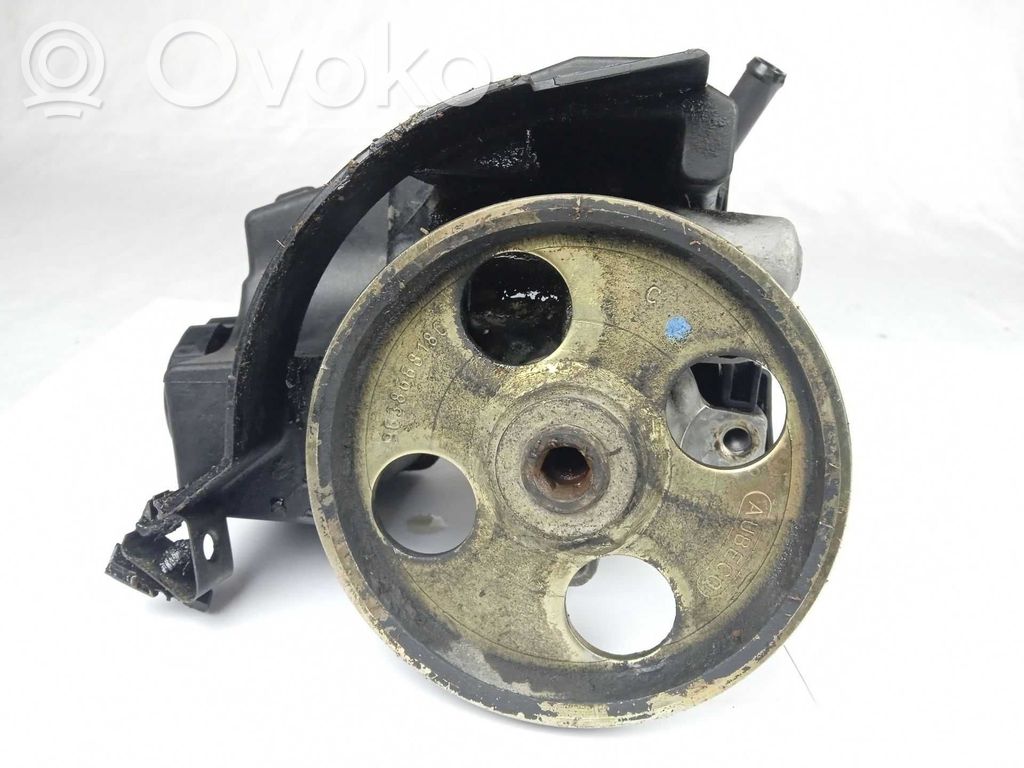 Peugeot 206 Ohjaustehostimen pumppu 