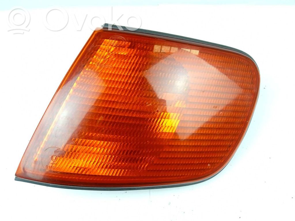 Audi 100 S4 C4 Frontblinker 