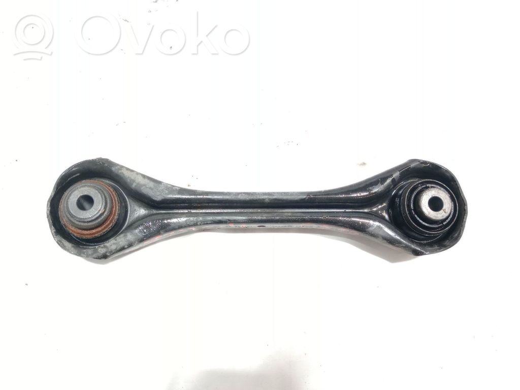 Brazo de suspensión trasero   6777980