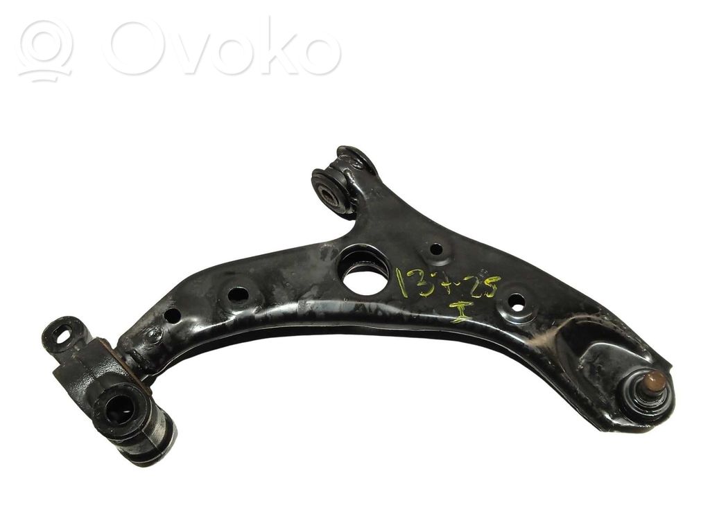 Mazda 3 III Brazo de suspensión delantero 