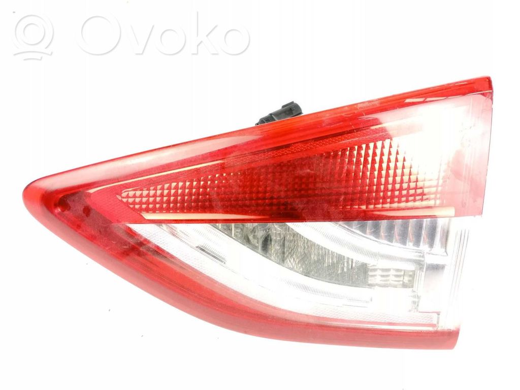 Ford Kuga II Luci posteriori 
