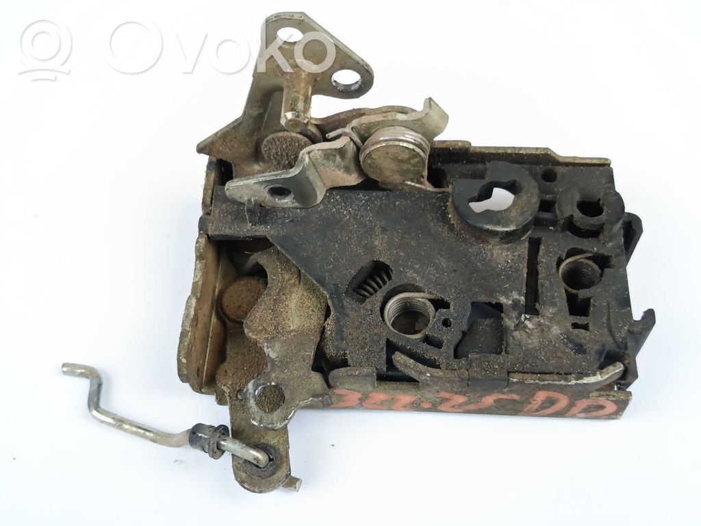 Citroen AX Etuoven lukko 