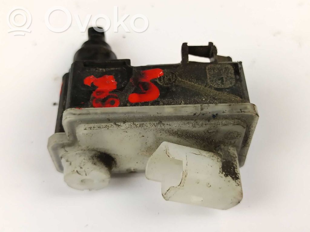 Peugeot 308 Motor blocare bușon rezervor combustibil 