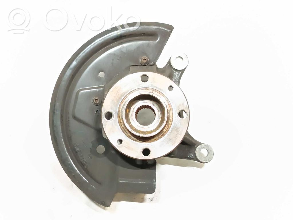 Renault Captur Achsschenkel vorne 