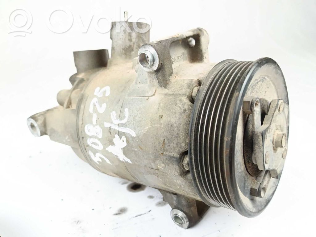 Ilmastointilaitteen kompressorin pumppu (A/C)   5K0820803A