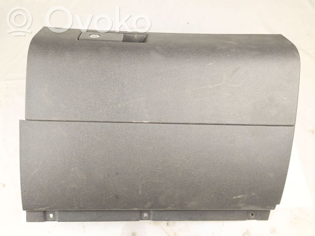 Volkswagen Caddy Daiktadėžė 