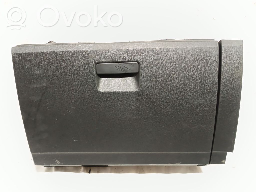 Guantera   6F1857103M