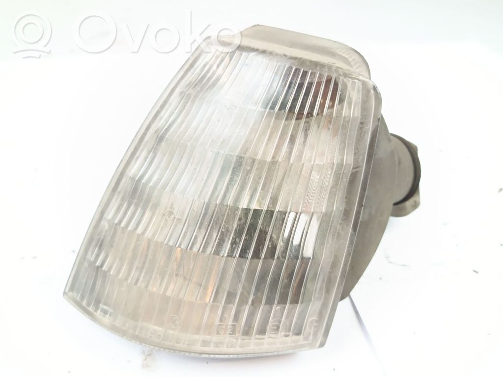 Front indicator light   7701036017