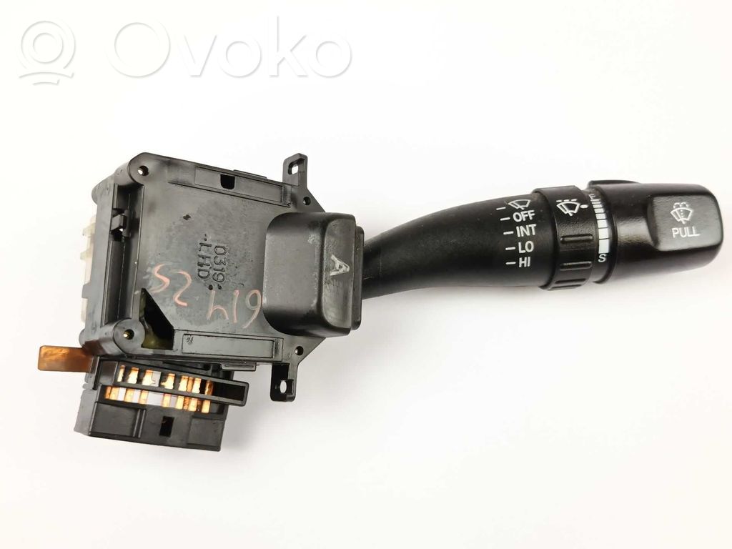 Hyundai Accent Palanca de control del limpiaparabrisas 
