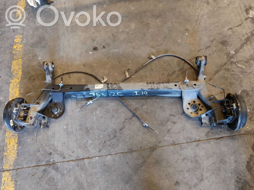 Hyundai i10 Belka osi tylnej z reduktorem 