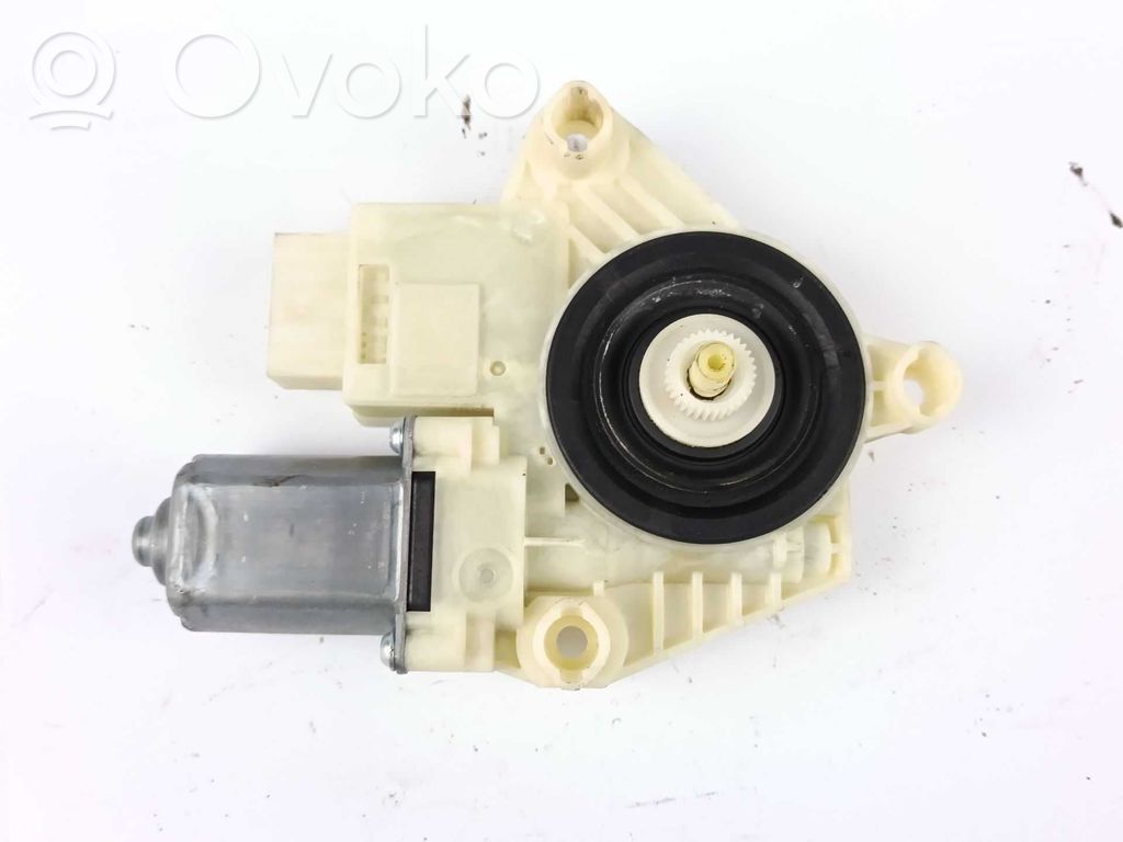 Skoda Rapid (NH) Moteur de lève-vitre de porte avant 