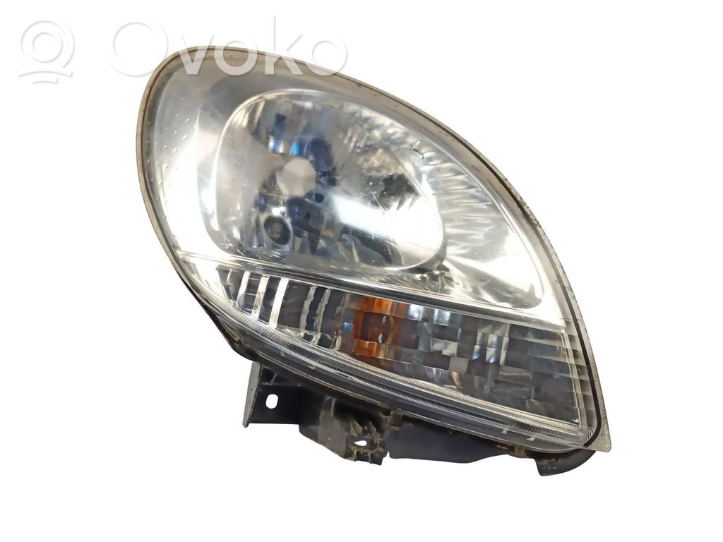Nissan Kubistar Phare frontale 