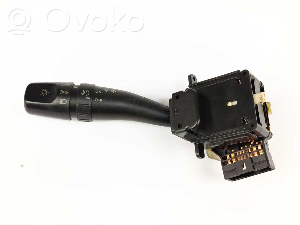 Interruptor de control del panel de luces   934102D010