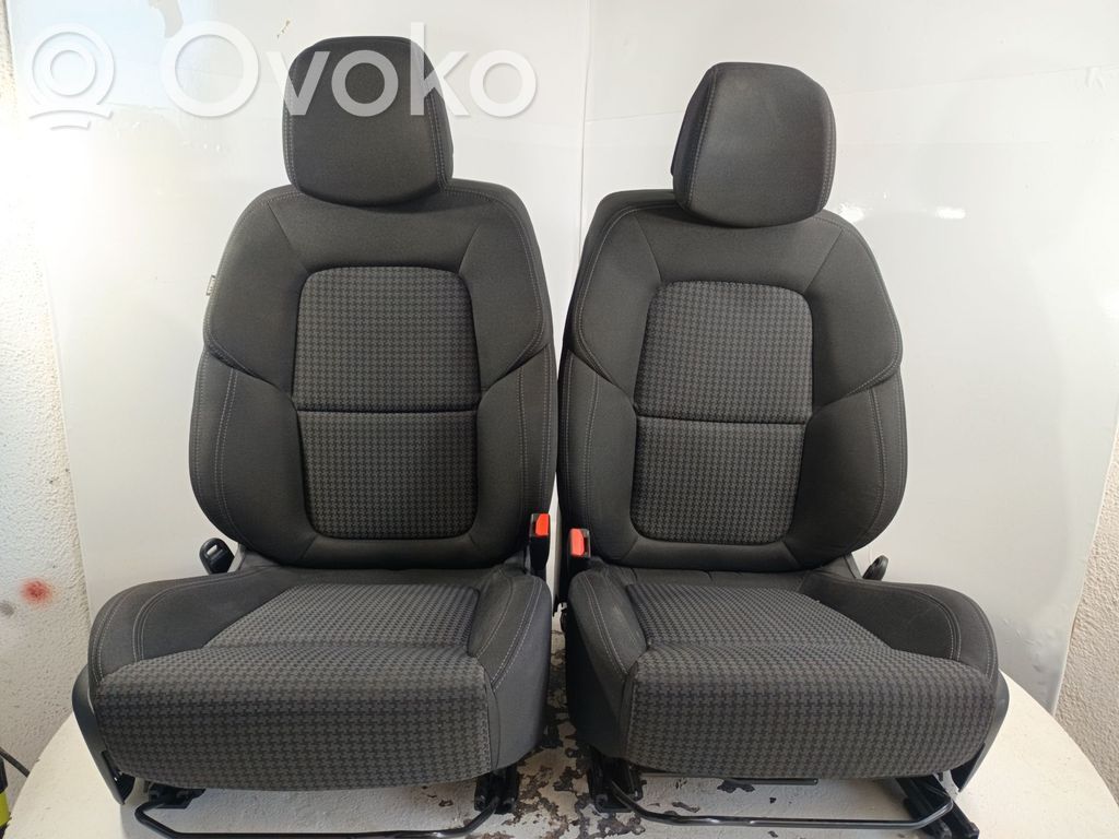 Juego del asiento   5PUERTAS