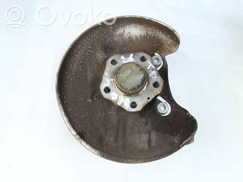Olka-akselin laakeripesä   8W0505460C
