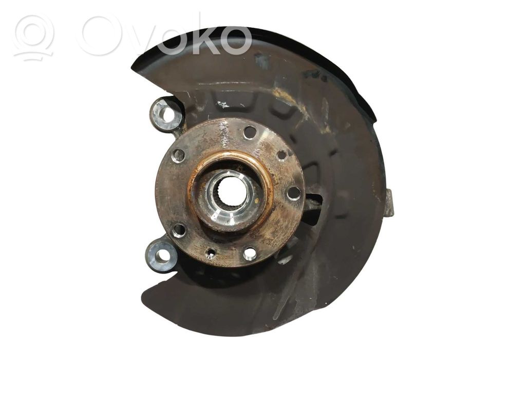 Nissan Qashqai J12 Zwrotnica koła przedniego