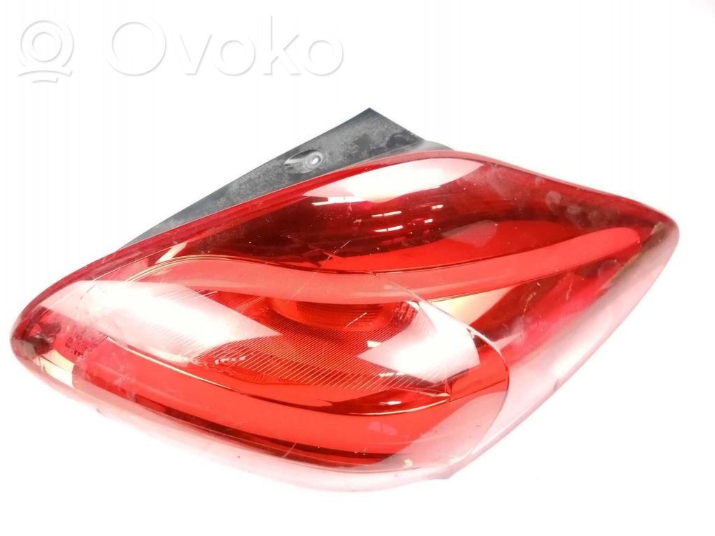 KIA Ceed Luz trasera/de freno 