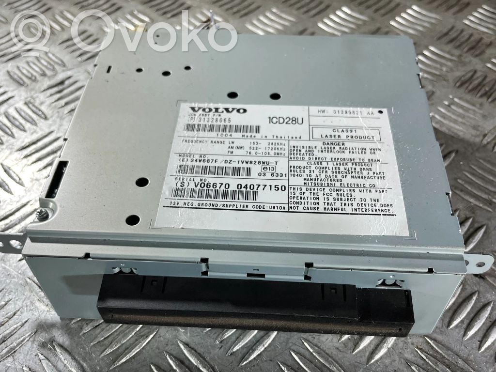 Volvo XC90 Unitate principală radio/CD/DVD/GPS 