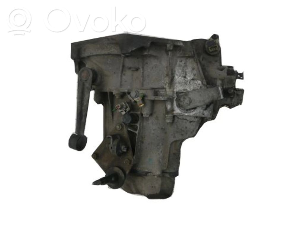 Peugeot 206 Manual 5 speed gearbox 