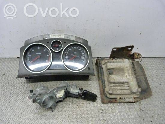 Opel Astra H Engine control unit/module ECU 