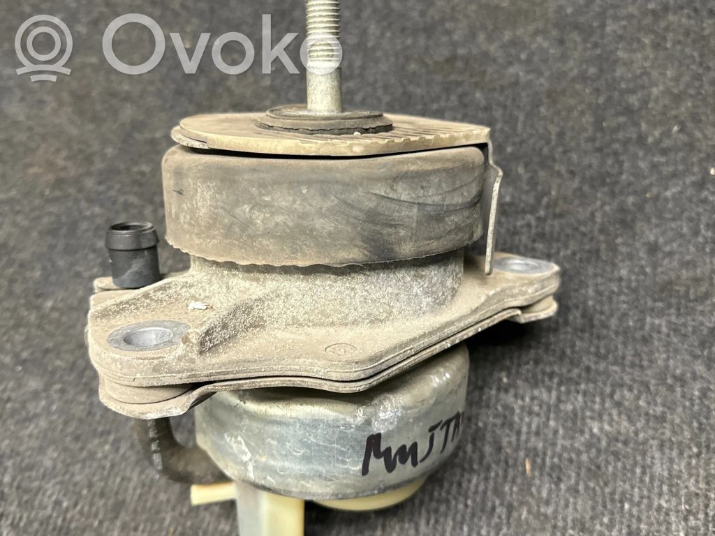 Ford Mustang VI Engine mount bracket 