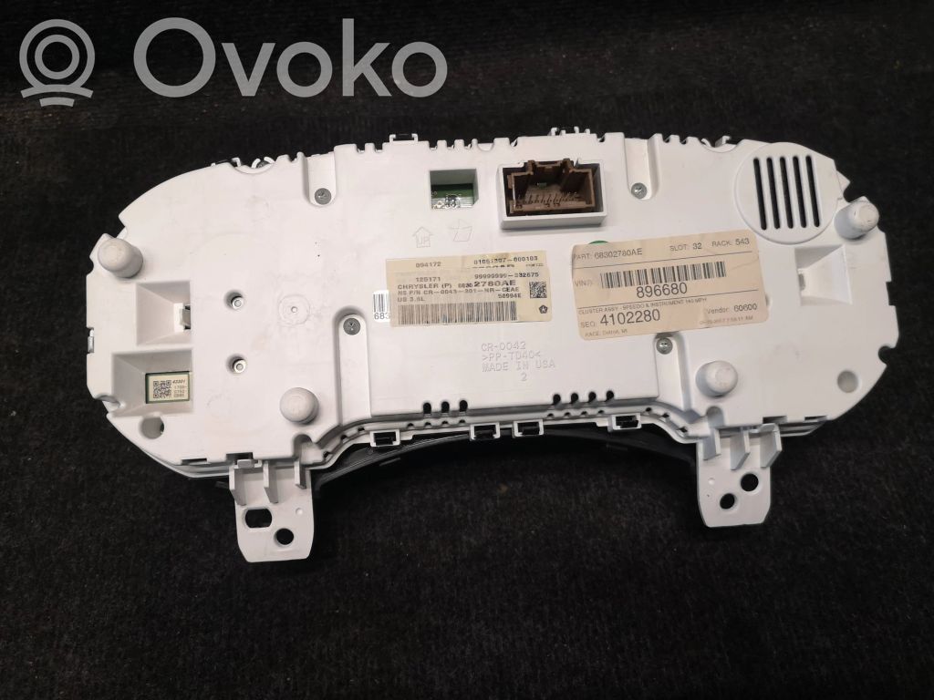 Dodge Durango III Speedometer (instrument cluster) 