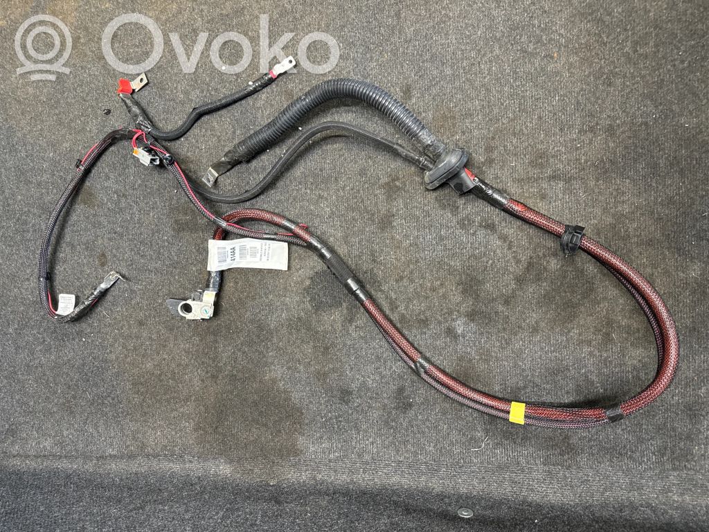 Dodge Durango III Cable positivo (batería) 