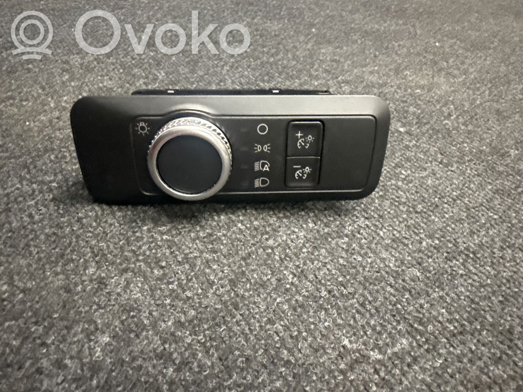 Ford Explorer VI Light switch 