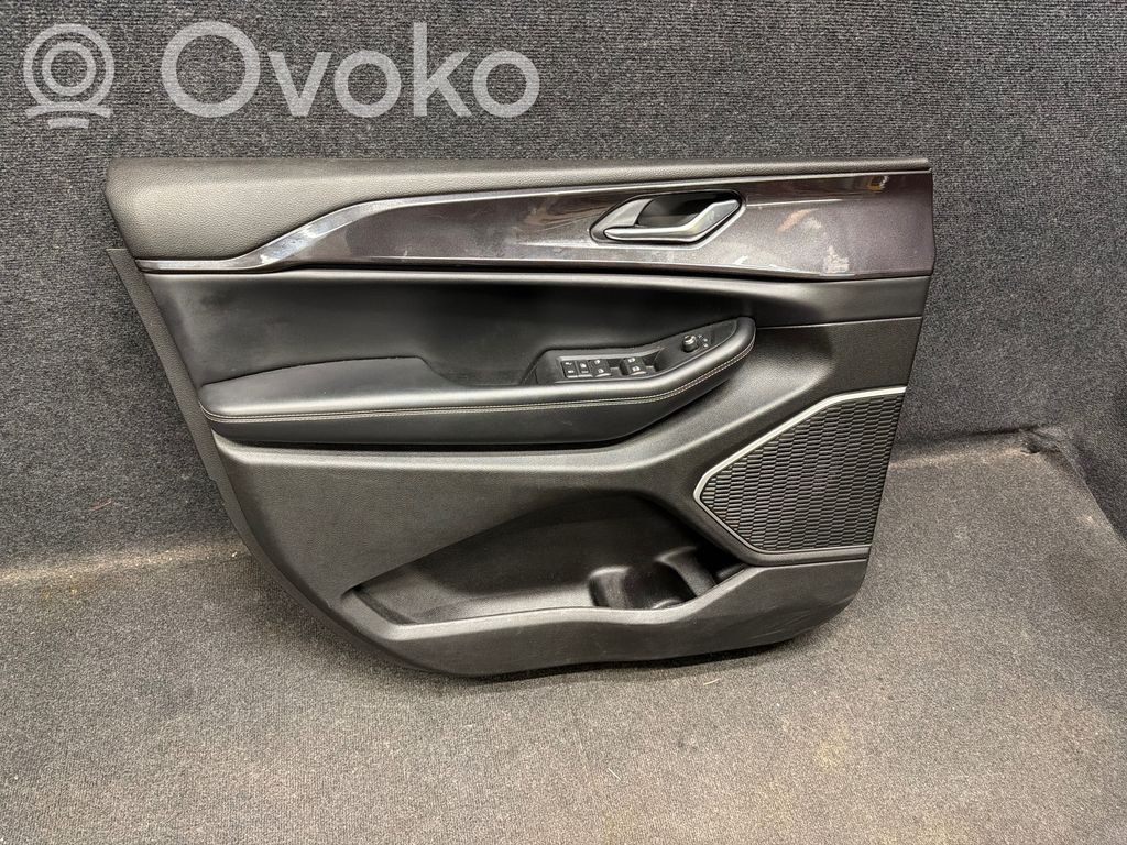 Jeep Grand Cherokee WL Front door card panel trim 