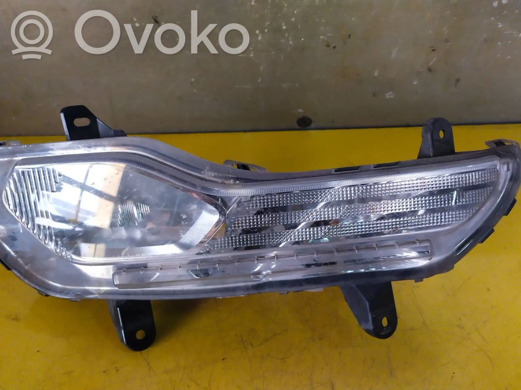 Ford Kuga II Etusumuvalo 