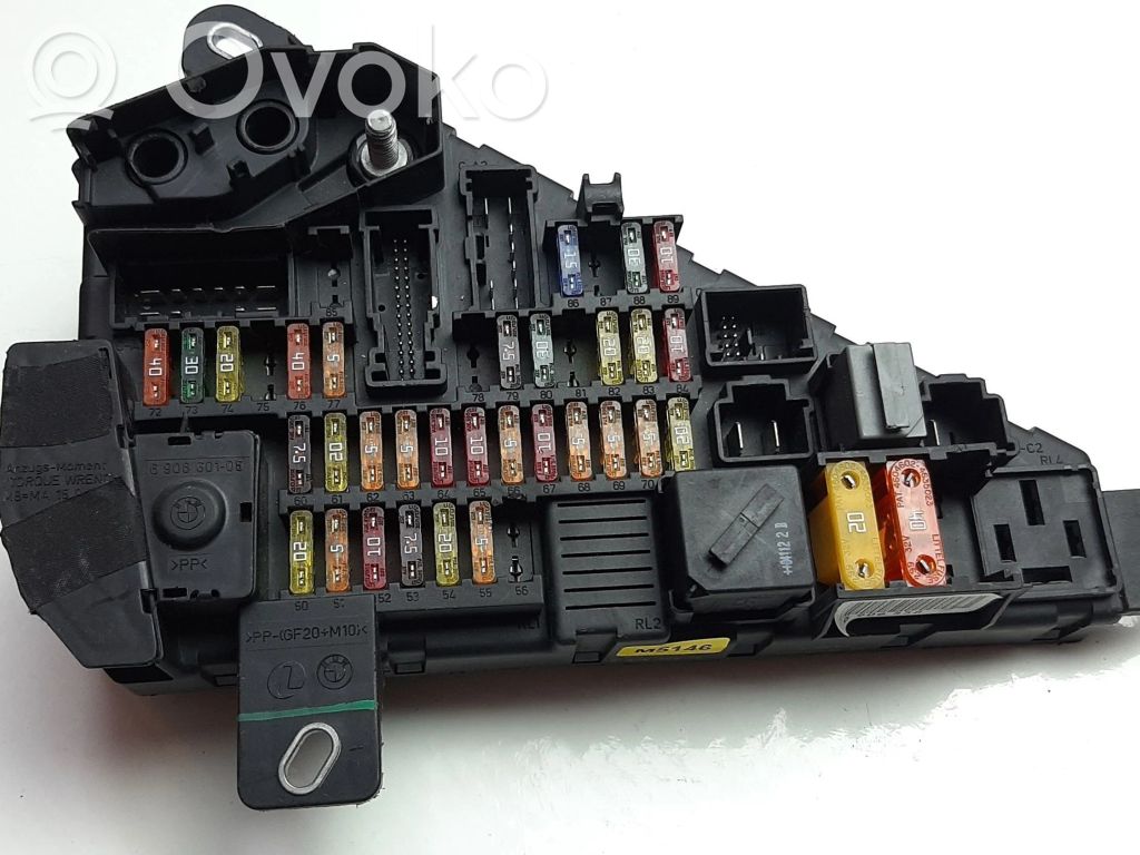 BMW 5 E60 E61 Fuse module 