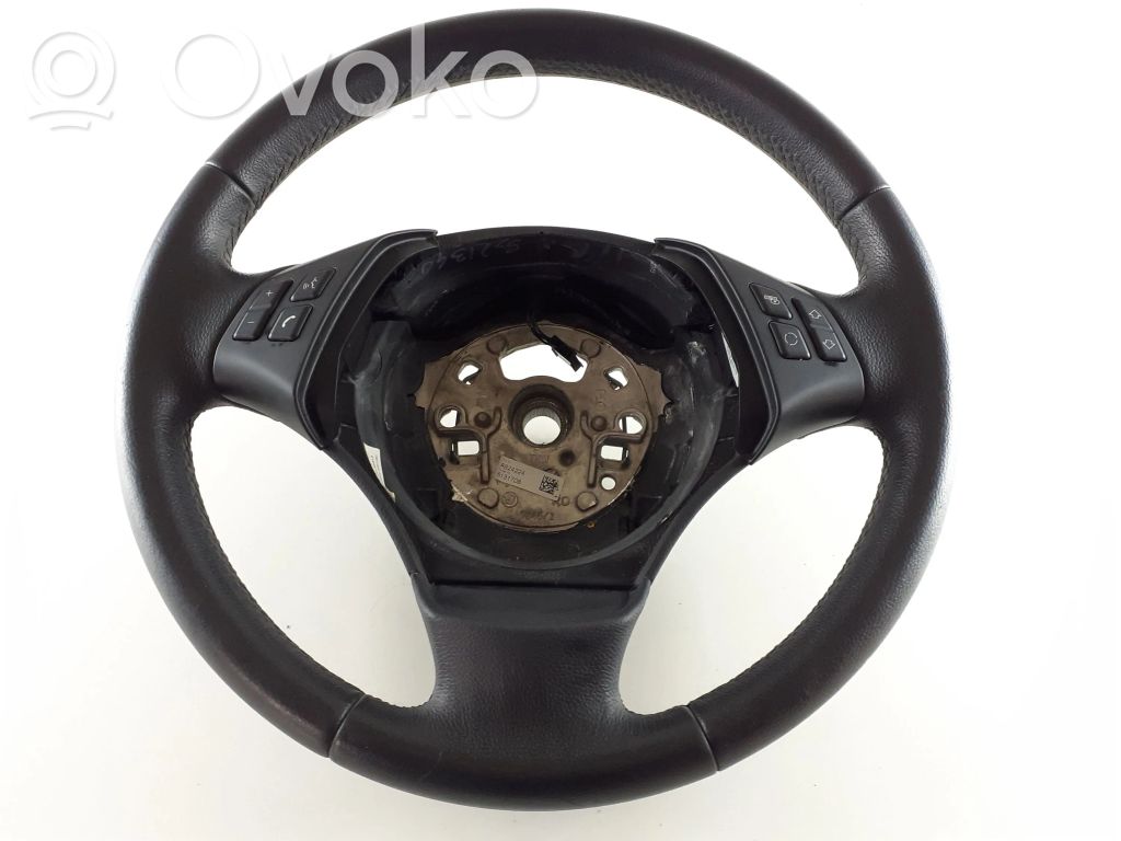 Volant   6795565,6131708,A3305A361171U176