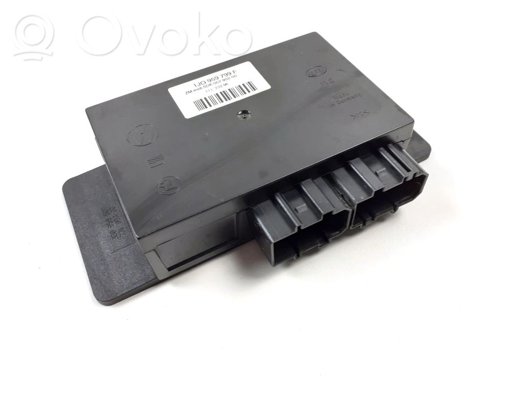 Volkswagen PASSAT B5 Module confort 