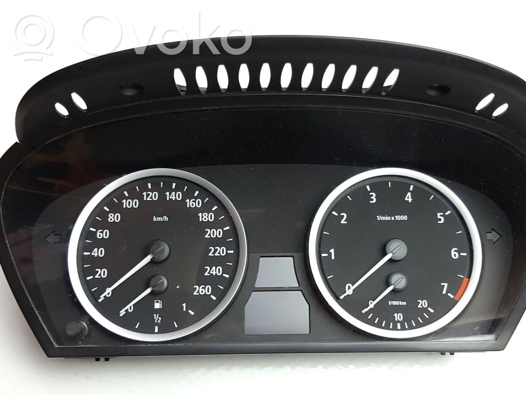 BMW 5 E60 E61 Speedometer (instrument cluster) 