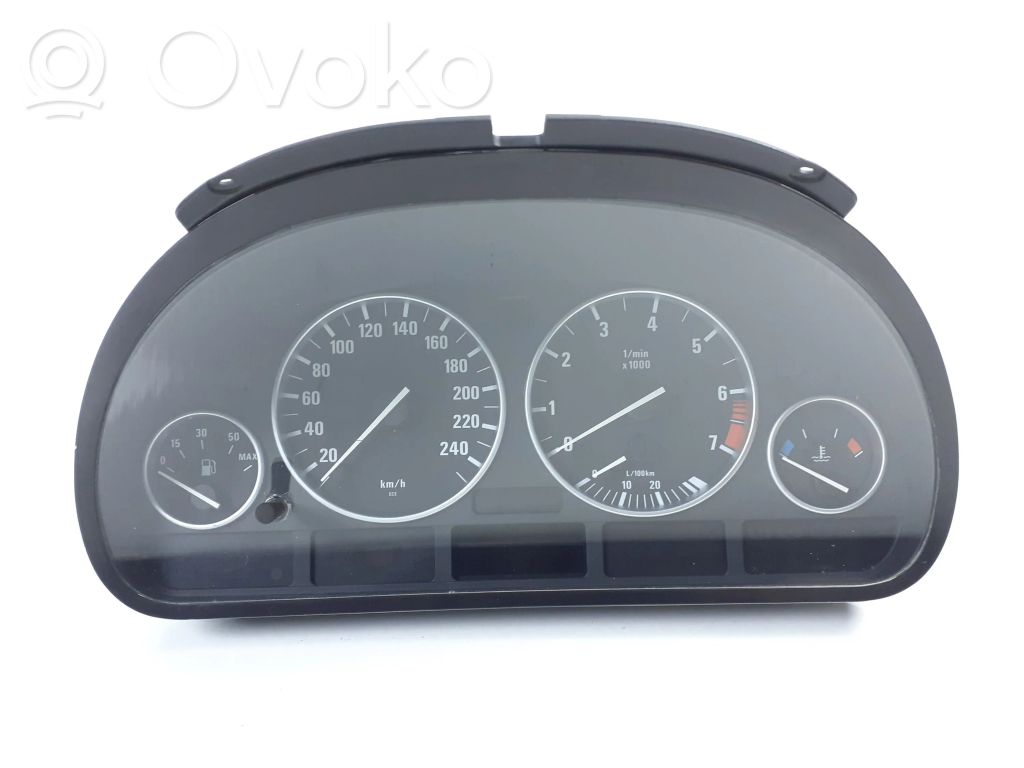 BMW 5 E39 Spidometrs (instrumentu panelī) 