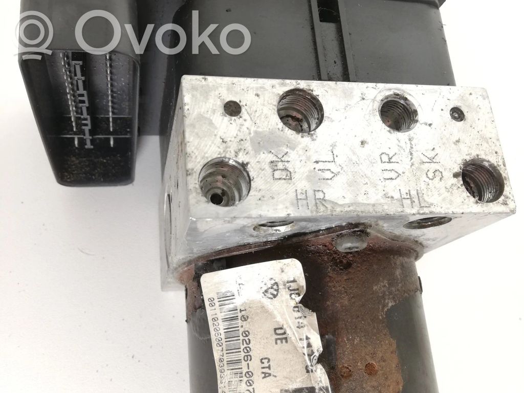 Skoda Octavia Mk1 (1U) ABS Pump 