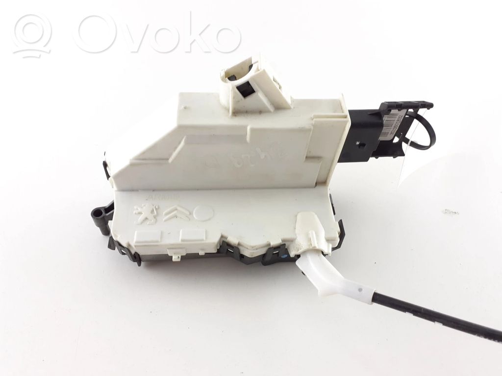 Citroen Berlingo Front door lock 