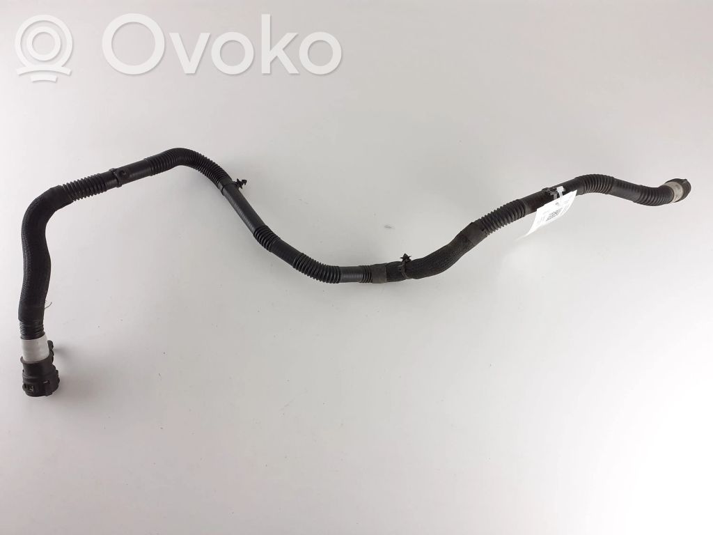 Tesla Model 3 Engine coolant pipe/hose 