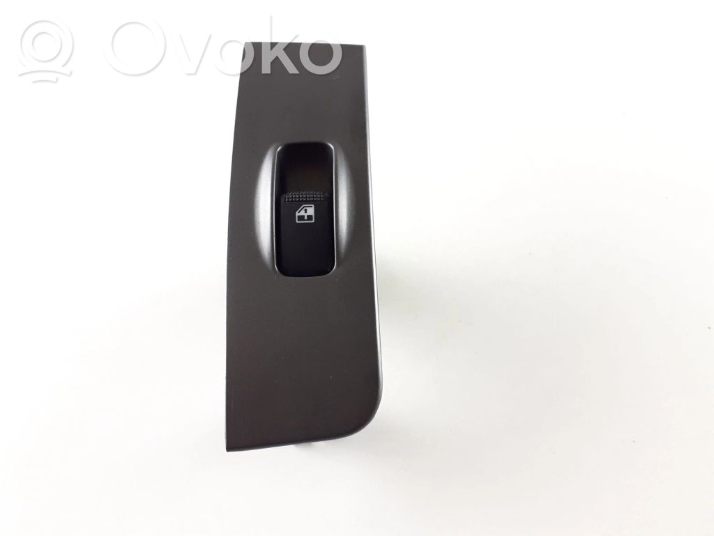 Hyundai Matrix Electric window control switch 