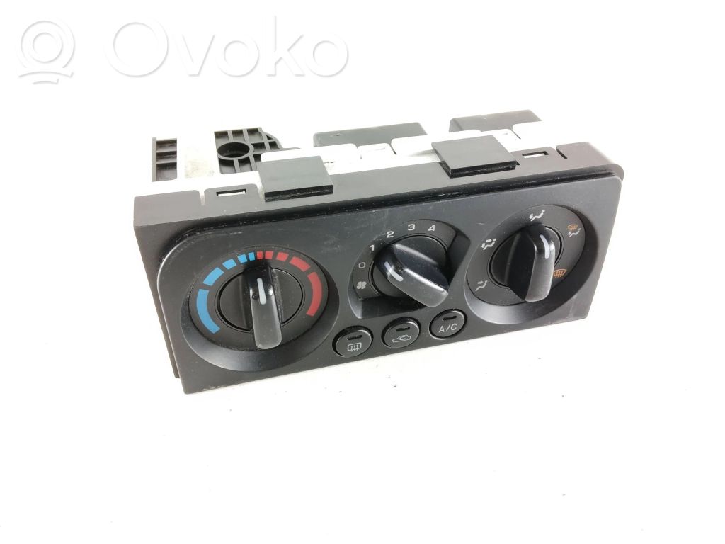 Subaru Legacy Climate control unit 