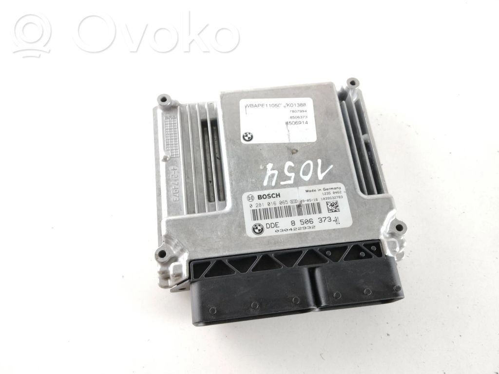 BMW X3 E83 Engine control unit/module 