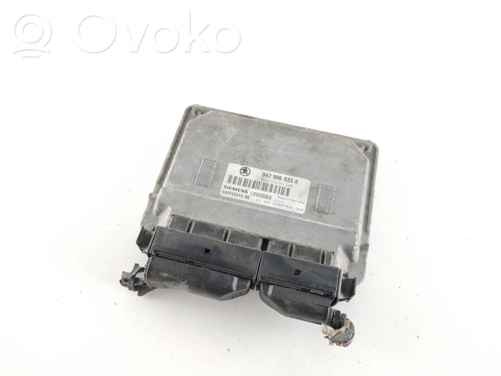 Skoda Fabia Mk1 (6Y) Engine control unit/module 