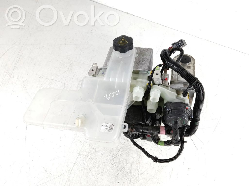 Tesla Model S Coolant heater 