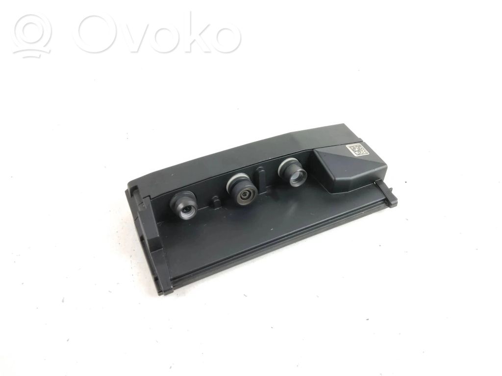 BMW 3 G20 G21 Windshield/windscreen camera 