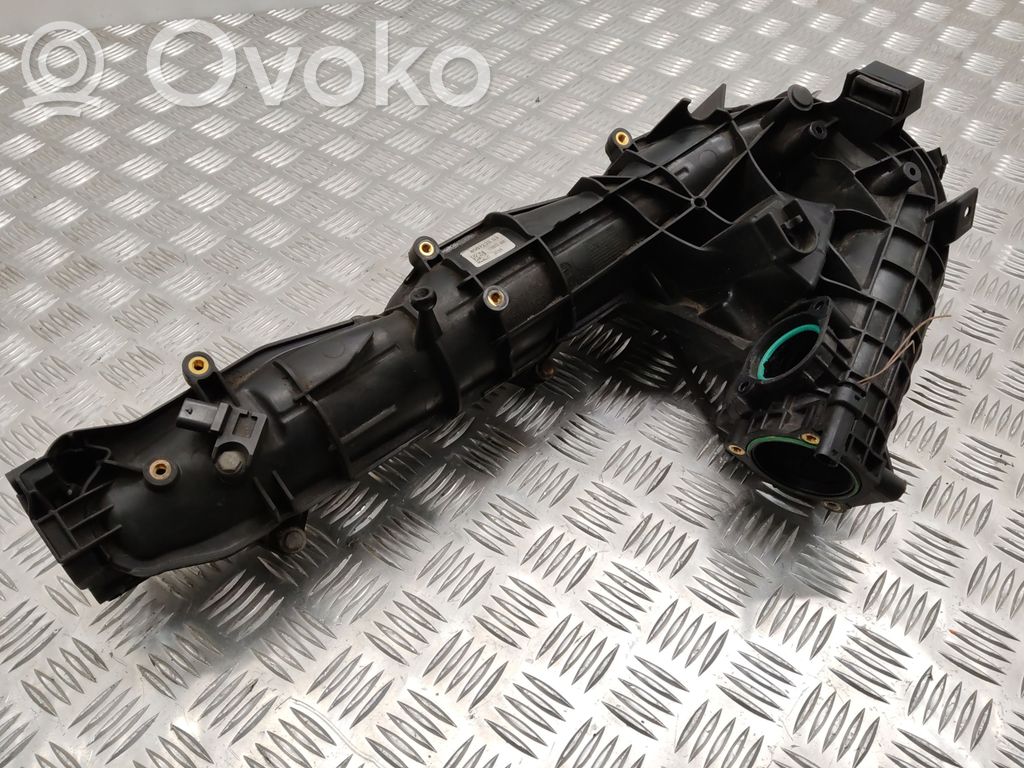 BMW X5 E70 Intake manifold 