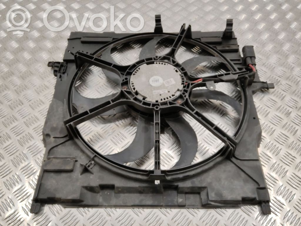 BMW X5 E70 Elektrisks radiatoru ventilators 
