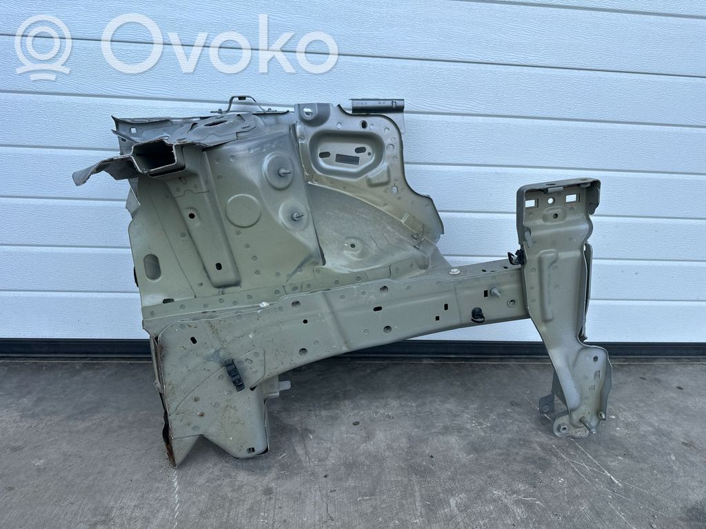 Front quarter panel