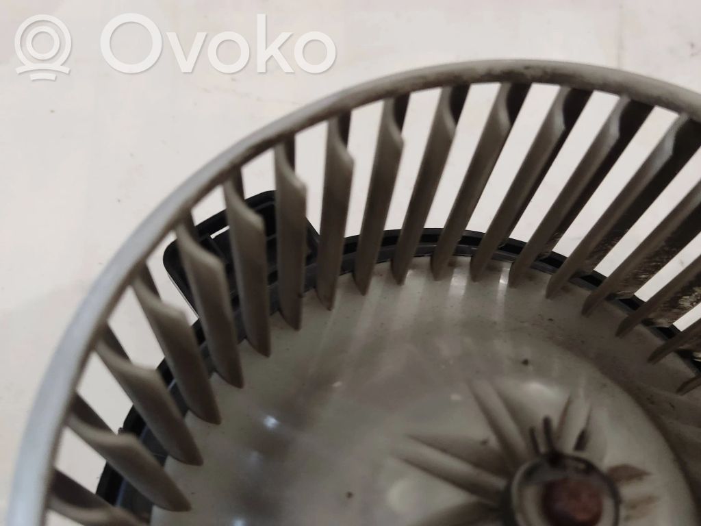 KIA Carnival Ventilator aerotermă 