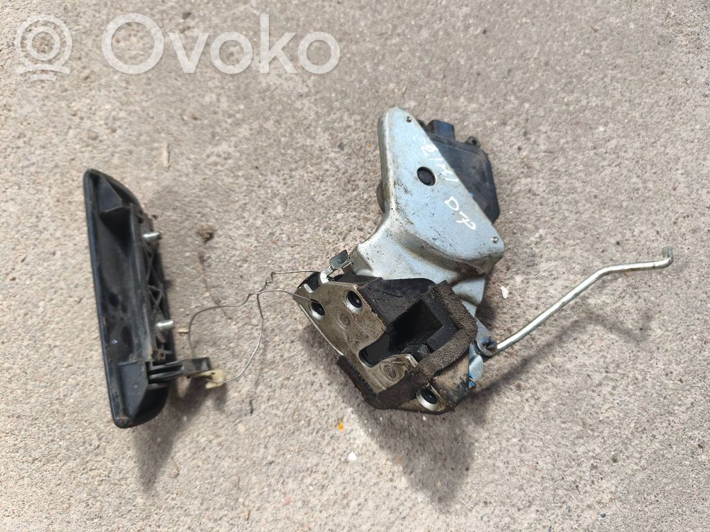 Suzuki Jimny Zamek drzwi przednich 